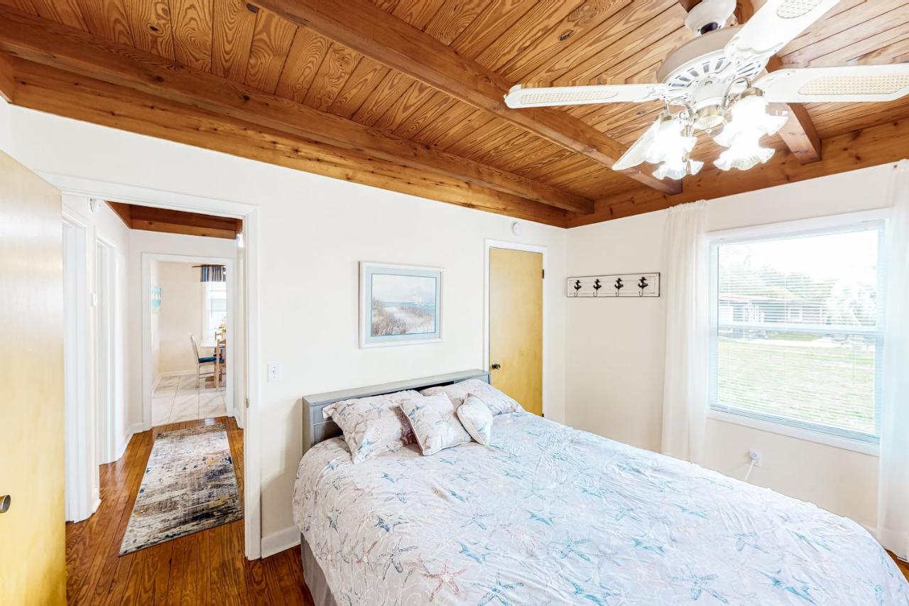 Ginny'S Coastal Cottage Île au chêne Extérieur photo